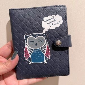 NWOT Authentic Vera Bradley RIFD passport wallet